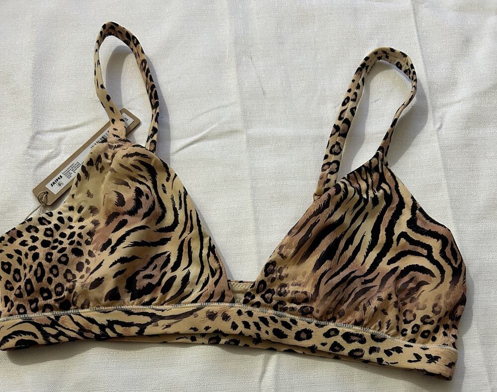 Skims NWT Fits Everybody Triangle Bralette Sand Multi Animal Size Medium